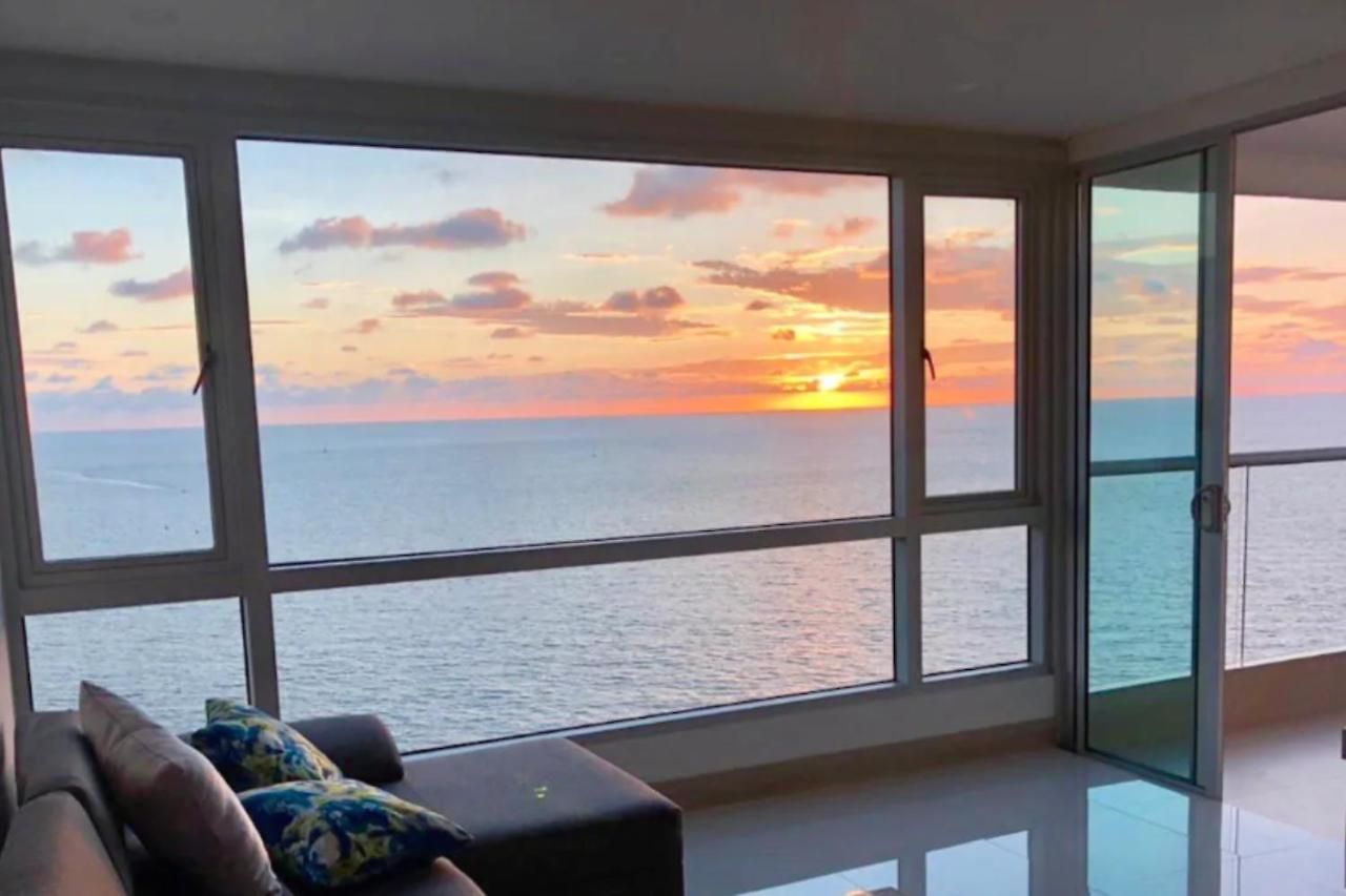 Moderno Con Vista Al Mar En Bocagrande Apartamento